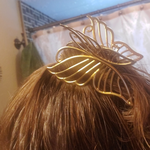 High Quality Gold Tone metal butterfly hair clip - Picture 9 of 10